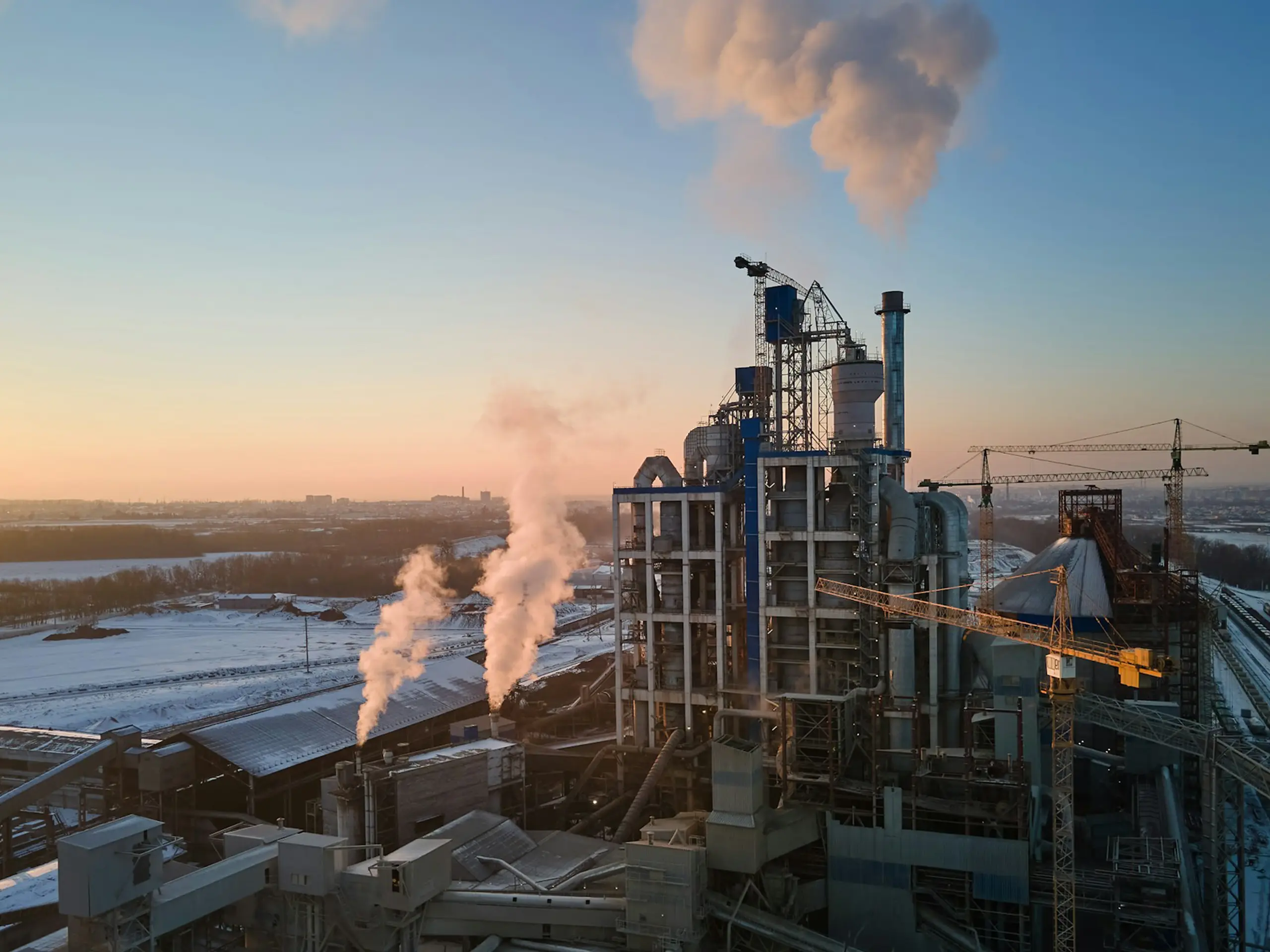 Associated petroleum gas power generation at an oilfield